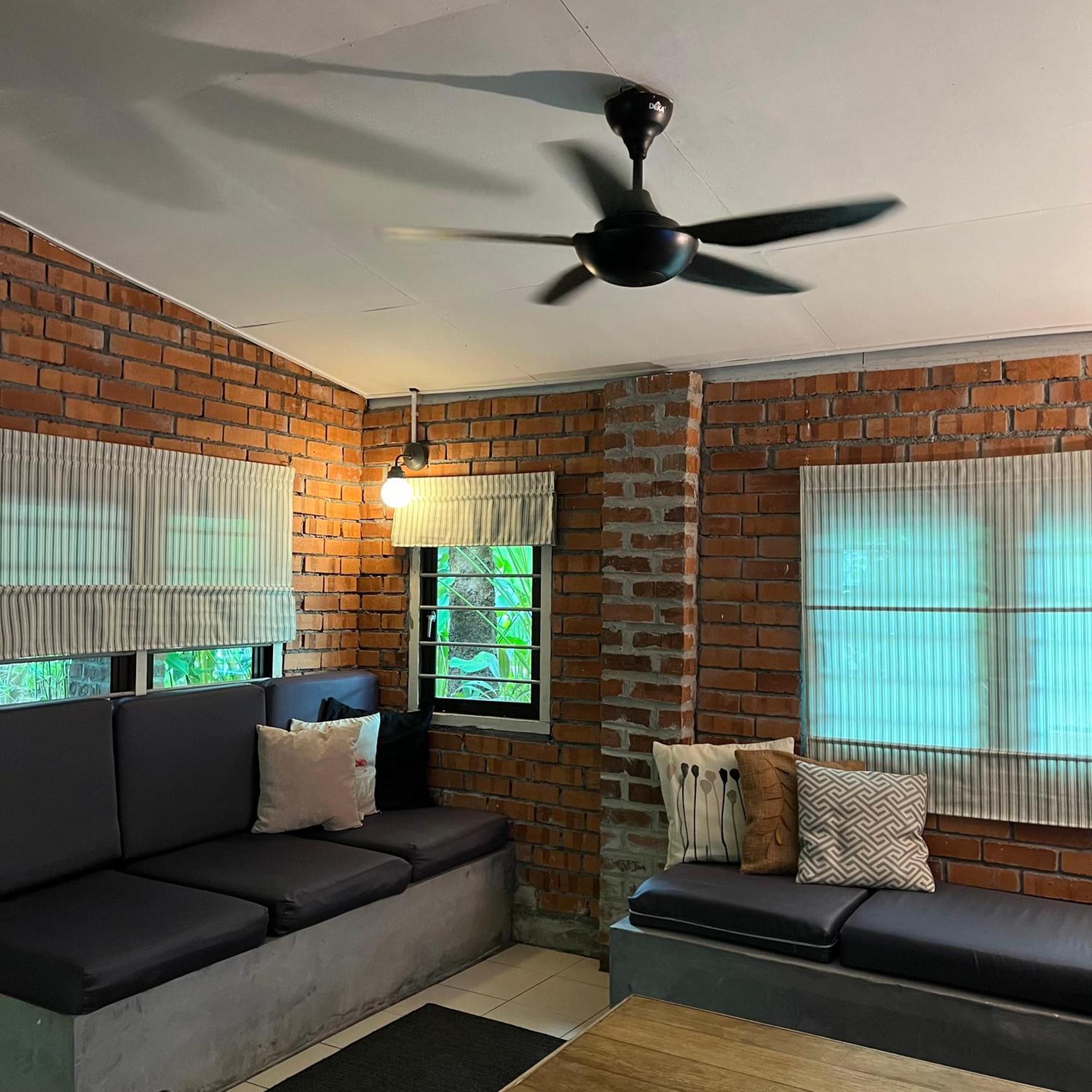 Kutum's Cottage @eagleyevillage Langkawi Exteriör bild